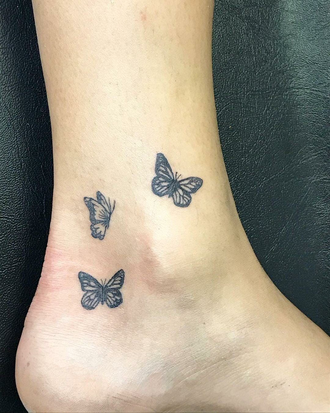 27 Simple Butterfly Tattoos With Great Meaning - Psycho Tats