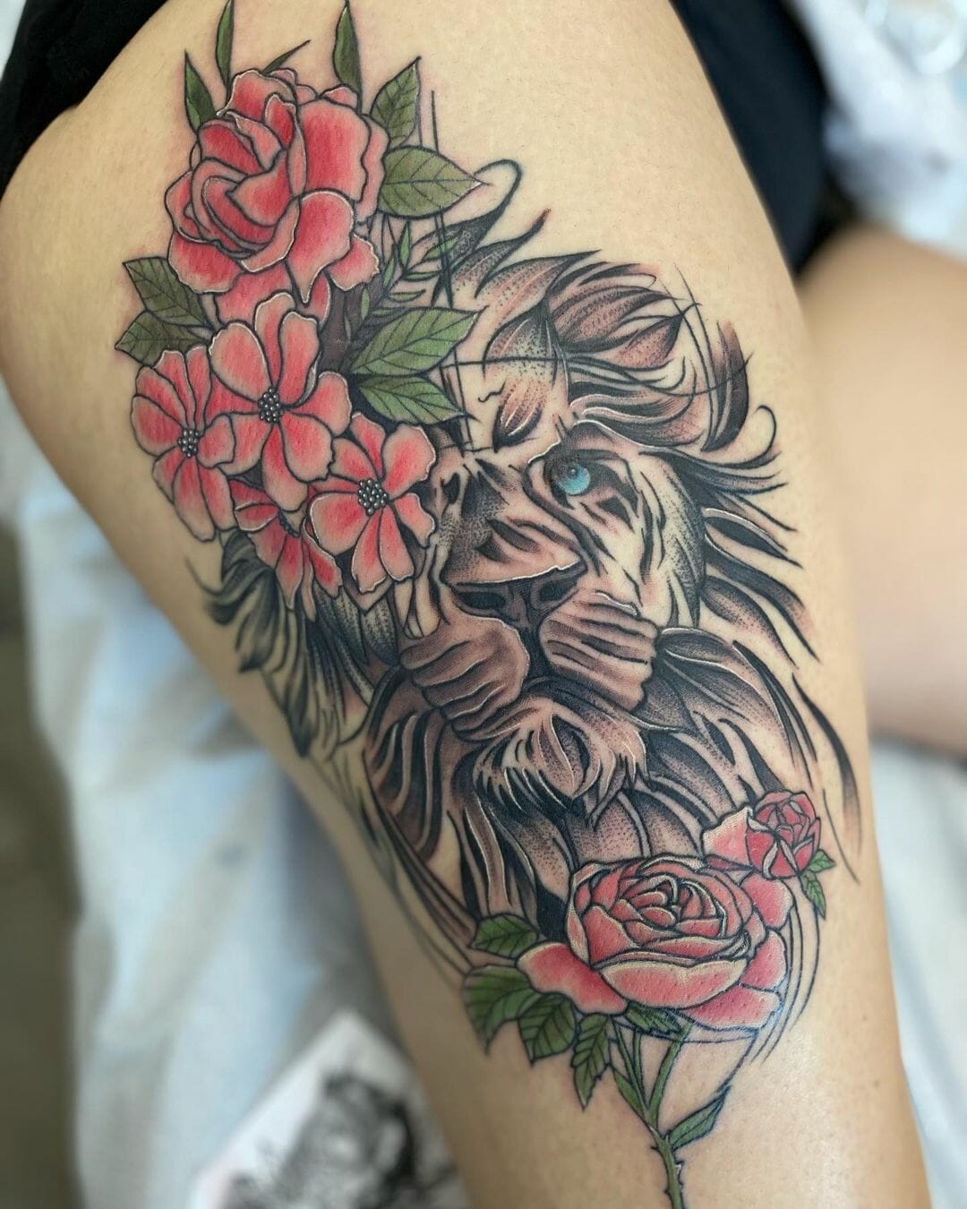 53 Stunning Lion Tattoos To Try Right Now For Thighs - Psycho Tats