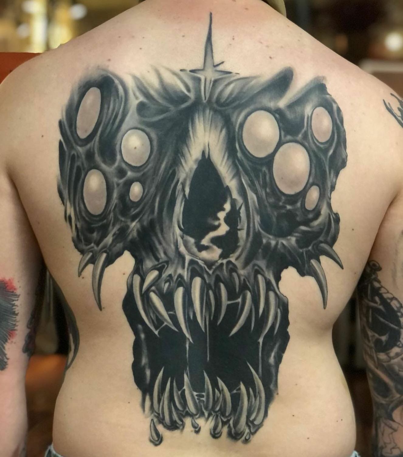 Last Minute Tattoo? Find Open Shops Near You Instantly - r124j64
