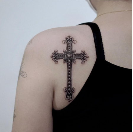 65+ Women’s Cross Tattoo Designs that Will Surely Give You Sensational ...