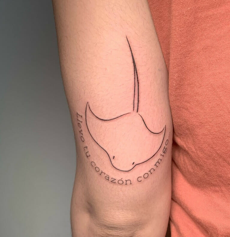 25 Stingray Tattoo- Discover the Artistry of Ocean-inspired Body Art ...