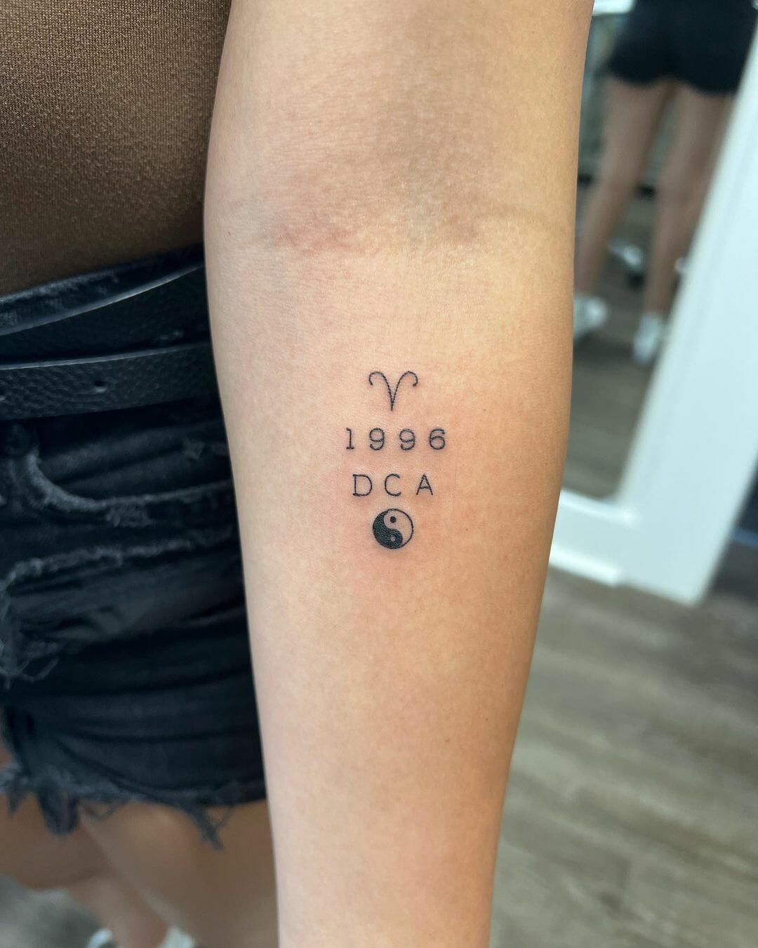 55 Yin Yang Tattoo Inspirations- Balancing Light And Dark - Psycho Tats